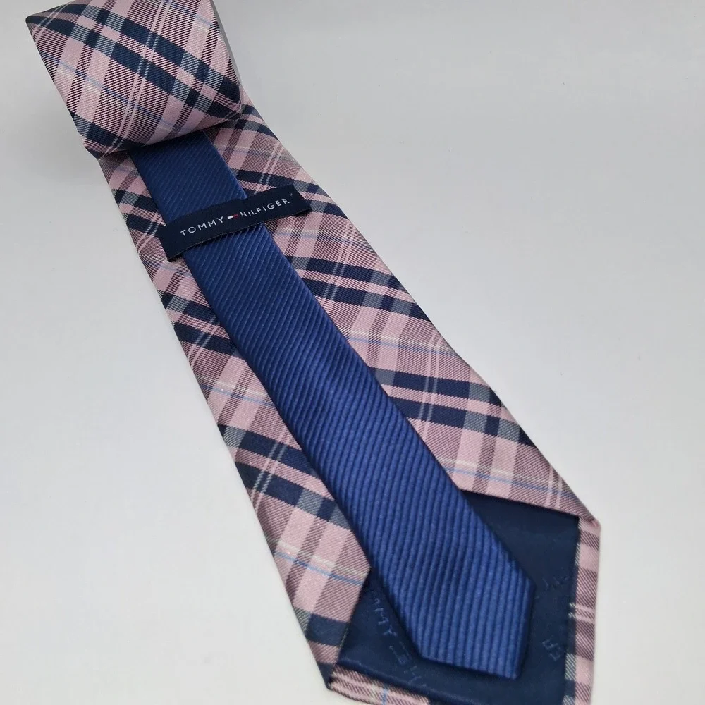 TOMMY HILFIGER 100% Silk Tie Multicolor Pastel Preppy